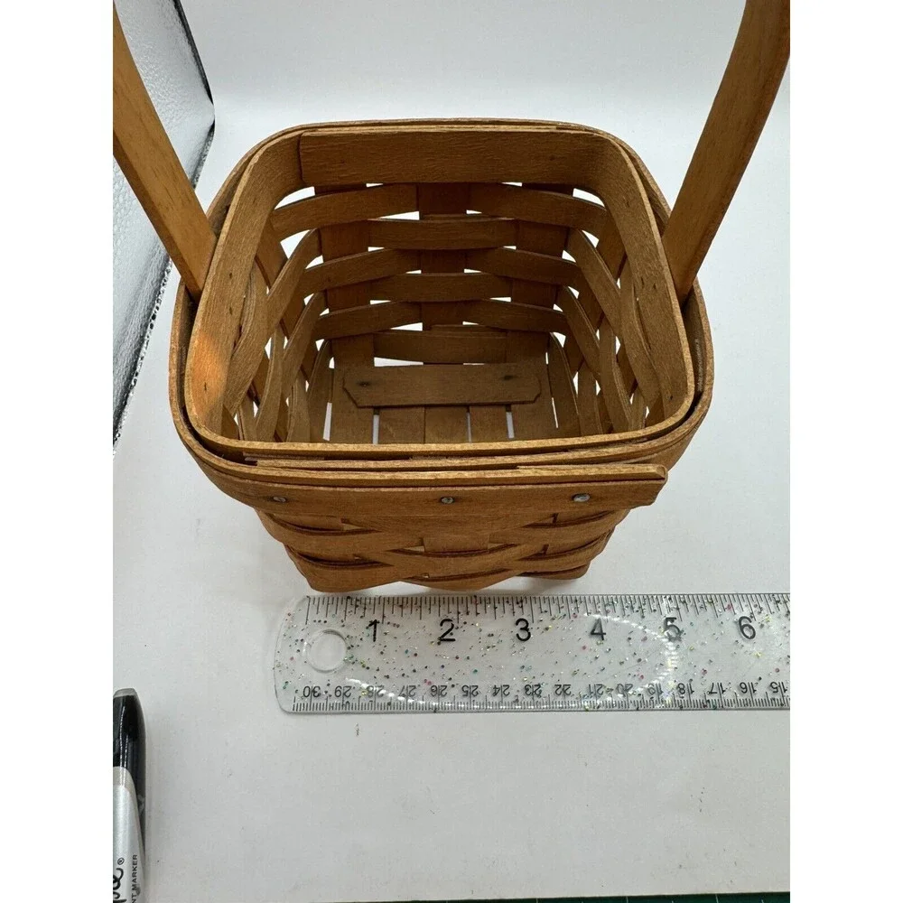 Longaberger 1992 Small Peg Basket with Handle 5 x 5 x 4.5